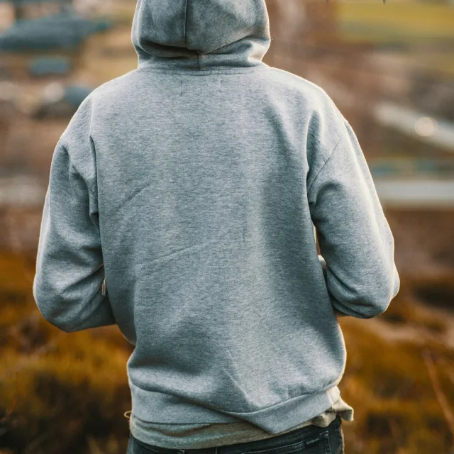 Gri Kapüşonlu Sweatshirt